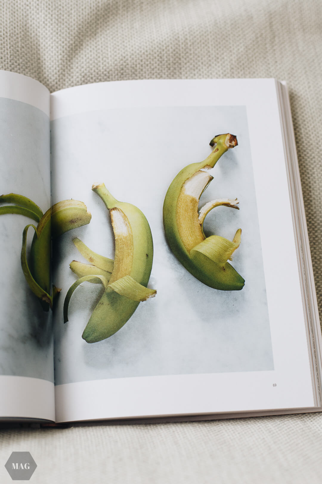 Chia Beeren Smoothie, Beeren-Chia-Smoothie, veganer Beeren-Smoothie, Johannisbeeren Chia Smoothie, Food Pharmacy Rezension, Food Pharmacy Buch, Rezension Food Pharmacy, Smoothie Beeren vegan, Smoothie Cashewmilch vegan, Beerensmoothie vegan, Chia Samen Smoothie