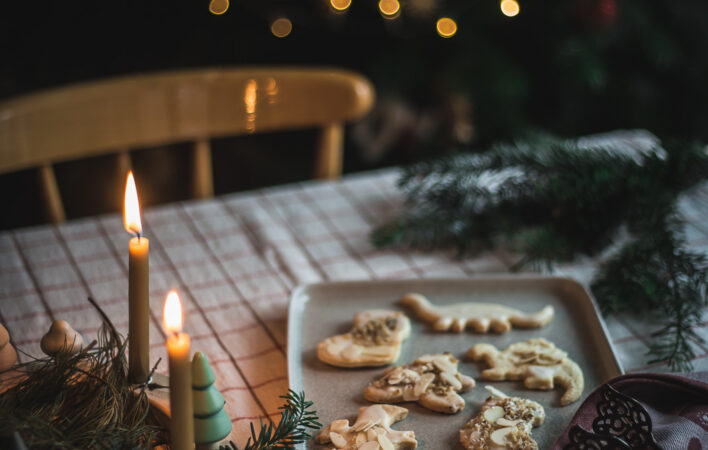 Butterkekse vegan, vegane Weihnachtskekse, vegan Plätzchen, vegan backen Weihnachten, vegan Ausstecher, vegan backen mit Kindern
