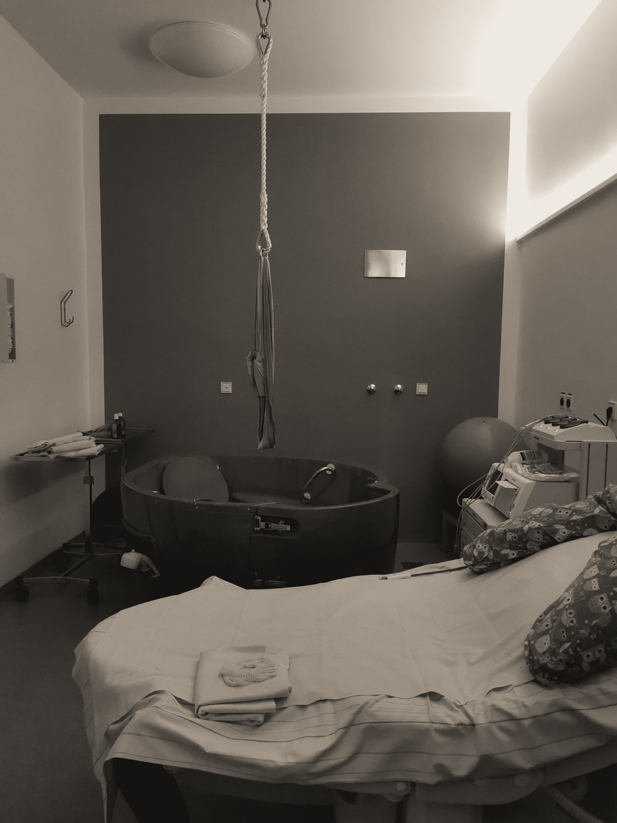 Geburtsbericht, Geburtsbericht positiv Krankenhaus, Geburtsbericht Krankenhaus selbstbestimmt, selbstbestimmte Geburt Krankenhaus