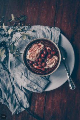 Gesunder veganer Milchreis (8 von 1) veganer Milchreis, veganer Milch-Reis, Milchreis, Milchreis vegan, Milchreis mit Kirschen, Milchreis ohne Milch, Milchreis mit Pflanzenmilch, warmer Milchreis Rezept, veganer Milchreis Rezept, Rezept Milchreis mit Kirschen