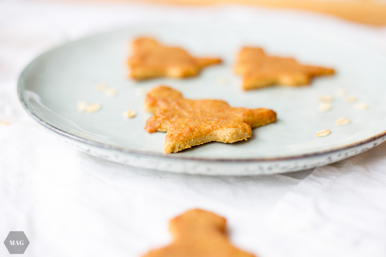 hafer-tannenbäume, haferkekse, weihnachtskekse, vegane kekse, grundrezept kekse, ausstechkekse