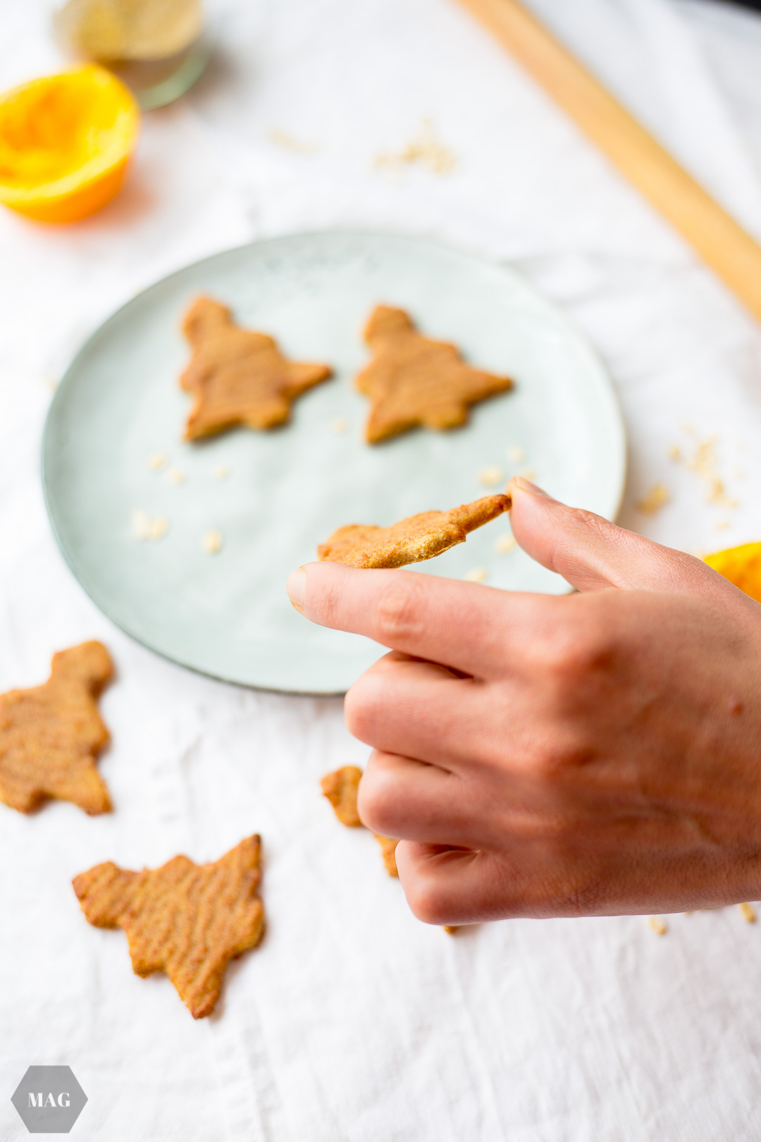 hafer-tannenbäume, haferkekse, weihnachtskekse, vegane kekse, grundrezept kekse, ausstechkekse