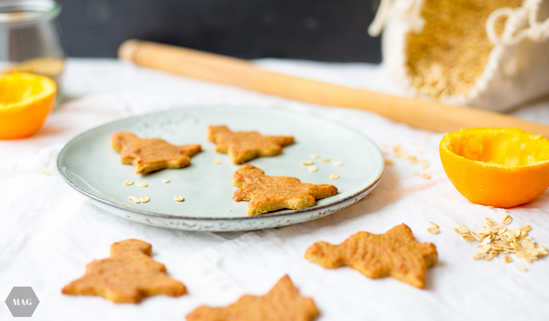 hafer-tannenbäume, haferkekse, weihnachtskekse, vegane kekse, grundrezept kekse, ausstechkekse