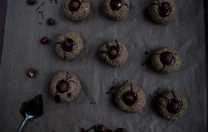 Lebkuchen, vegane Lebkuchen, Lebkuchen vegan, Lebkuchen Rezept, Lebkuchen vegan Rezept, Lebkuchen Haselnüsse Rezept, Lebkuchen glutenfrei, Lebkuchen mit Schokofüllung, Haselnuss-Lebkuchen vegan, Lebkuchen glutenfrei vegan