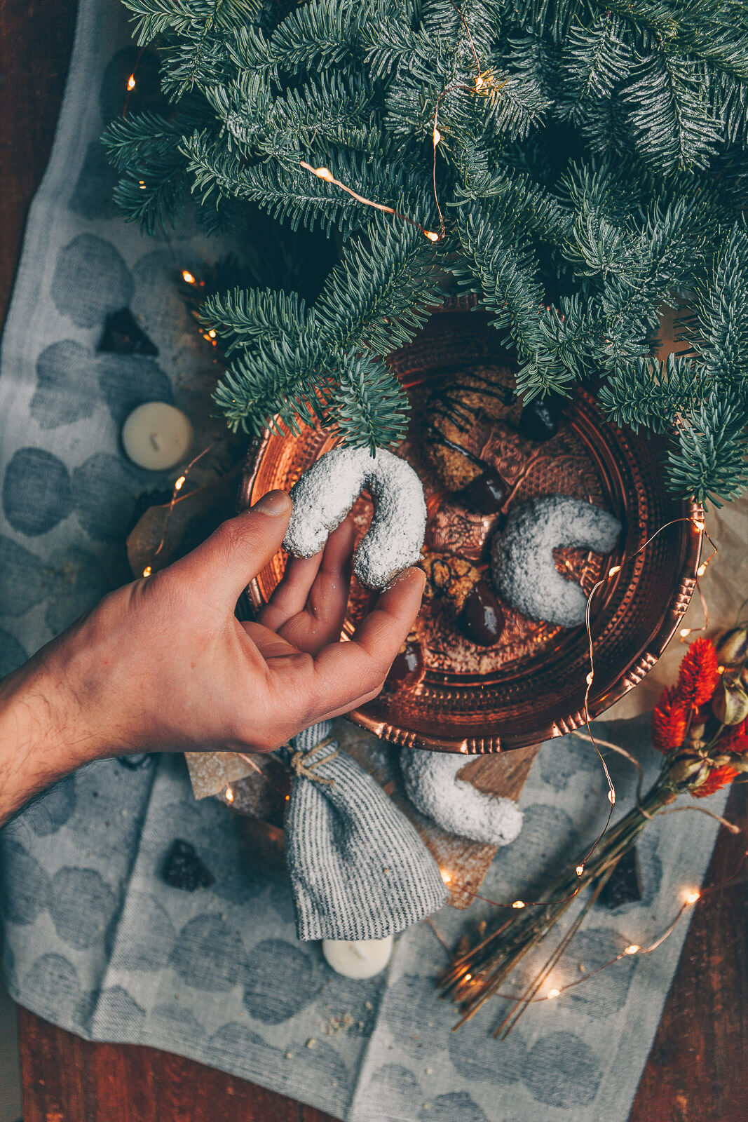 Haselnuss-Vanille-Kipferl, Haselnuss Kekse vegan, Haselnuss Vanille Kipferl vegan, vegane Weihnachtskekse, vegane Kekse Weihnachten, backen Weihnachten vegan, Kekse einfach vegan