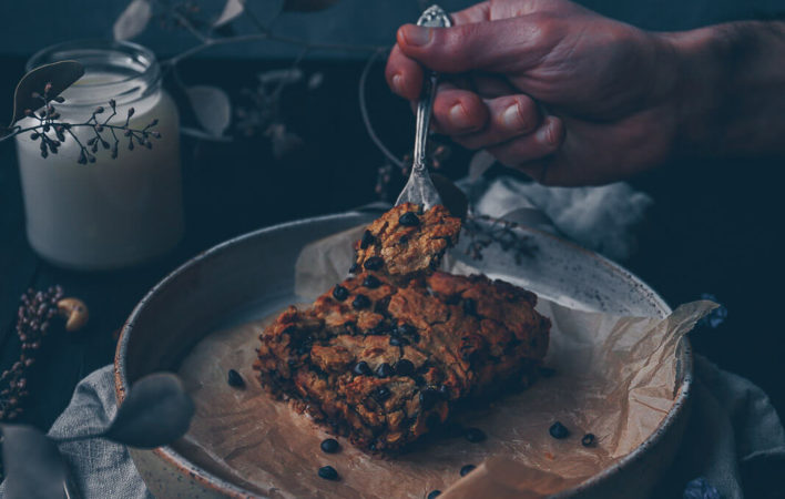 Kichererbsen-Blondies, Kichererbsen Blondies, Kichererbsen Kuchen, Kichererbsen süß backen, Kichererbsen backen, Kichererbsen Kuchen backen, Kichererbsen backen Rezept, Protein Kuchen vegan, Protein Kuchen, Rezept veganer Kuchen Kichererbsen