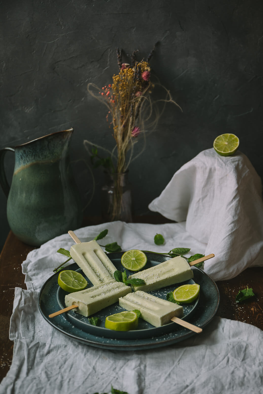 Limetten-Kokos-Popsicles, Limetten Kokos Eis, Eis selber machen, Eis Popsicles vegan, Eis selber machen vegan, Eis vegan Limette, Kokosmilch Eis vegan