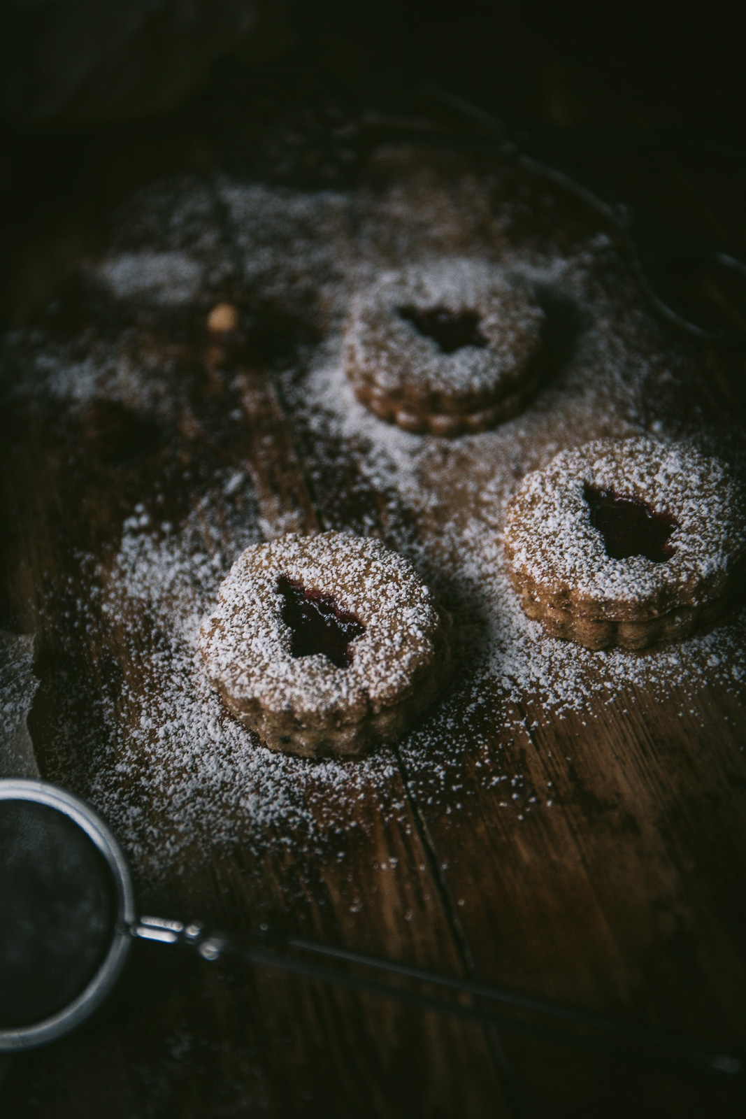 Linzer Plätzchen, Linzer Kekse, Linzer Augen, Linzer Plätzchen vegan, Linzer Kekse vegan, vegane Weihnachtsbäckerei, vegane Rezepte Weihnachten, Weihnachtskekse vegan