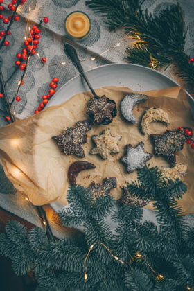 Schoko-Kekse, Schokoladenkekse vegan, vegane Kekse, vegane Weihnachtskekse, vegane Kekse ausstechen, vegane Cookies, vegane Ausstechkekse, vegane Plätzchen, Schoko Plätzchen vegan