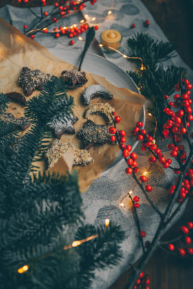 Schoko-Kekse, Schokoladenkekse vegan, vegane Kekse, vegane Weihnachtskekse, vegane Kekse ausstechen, vegane Cookies, vegane Ausstechkekse, vegane Plätzchen, Schoko Plätzchen vegan
