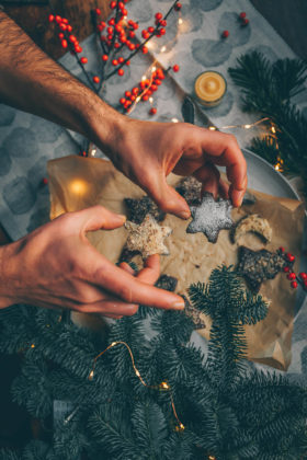 Schoko-Kekse, Schokoladenkekse vegan, vegane Kekse, vegane Weihnachtskekse, vegane Kekse ausstechen, vegane Cookies, vegane Ausstechkekse, vegane Plätzchen, Schoko Plätzchen vegan