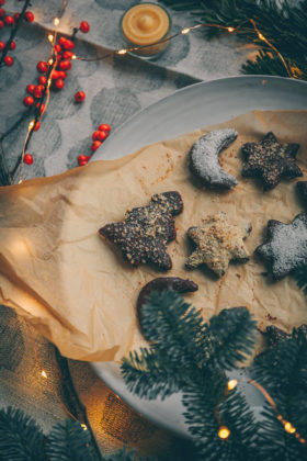 Schoko-Kekse, Schokoladenkekse vegan, vegane Kekse, vegane Weihnachtskekse, vegane Kekse ausstechen, vegane Cookies, vegane Ausstechkekse, vegane Plätzchen, Schoko Plätzchen vegan