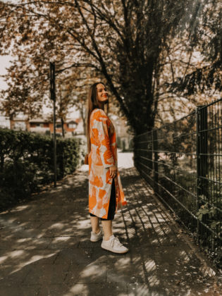 Valle ō Valle (5 von 81) Valle ō Valle, Valle o Valle, Kimonos Deutschland kaufen, Kimono fair fashion, langer cardigan fair fashion, faire mode, fair fashion deutschland, fair fashion Österreich, faire mode online kaufen, faire mode große größen