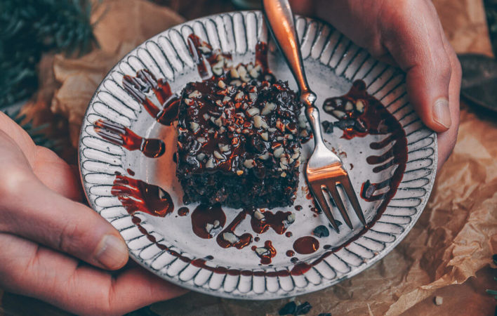 Mandel-brownies, Mandelbrownie, Mandel Brownies, Brownies mit Nüssen, Brownies vegan, vegan Kuchen Schokolade, Mandel Brownie vegan, vegan Rezept Brownies, Brownies mit Nüssen vegan Rezept