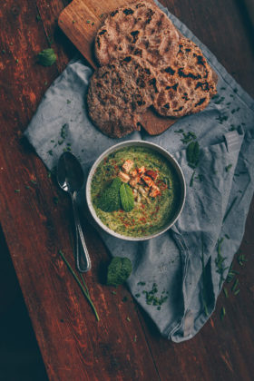 spinat-minz-suppe (2 von 1) Spinat-Minz-Suppe, Spinatsuppe vegan, Suppe vegan Spinat, Suppe vegan Minze, Minze Suppe vegan, Minze Suppe, Suppe Kokosmilch vegan, Suppe Minze Spinat vegan, Spinat-Minz-Suppe