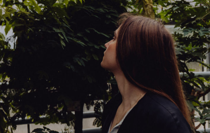 Skin Food, Hautpflege vegan, Naturkosmetik, Naturkosmetik vegan, Weleda, Weleda Skin Food, Skin Food Weleda, Nachhaltigkeit Weleda, nachhaltige Kosmetik Weleda, Öko Kosmetik, bessere Haut bekommen, bessere Haut durch weniger Stress, Stress reduzieren Tipps